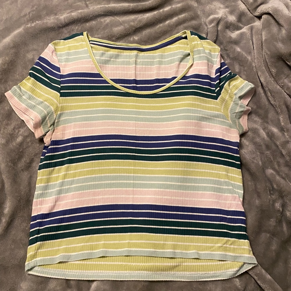 American Eagle Cropped tee